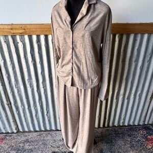 Polished Tan Lounge Set